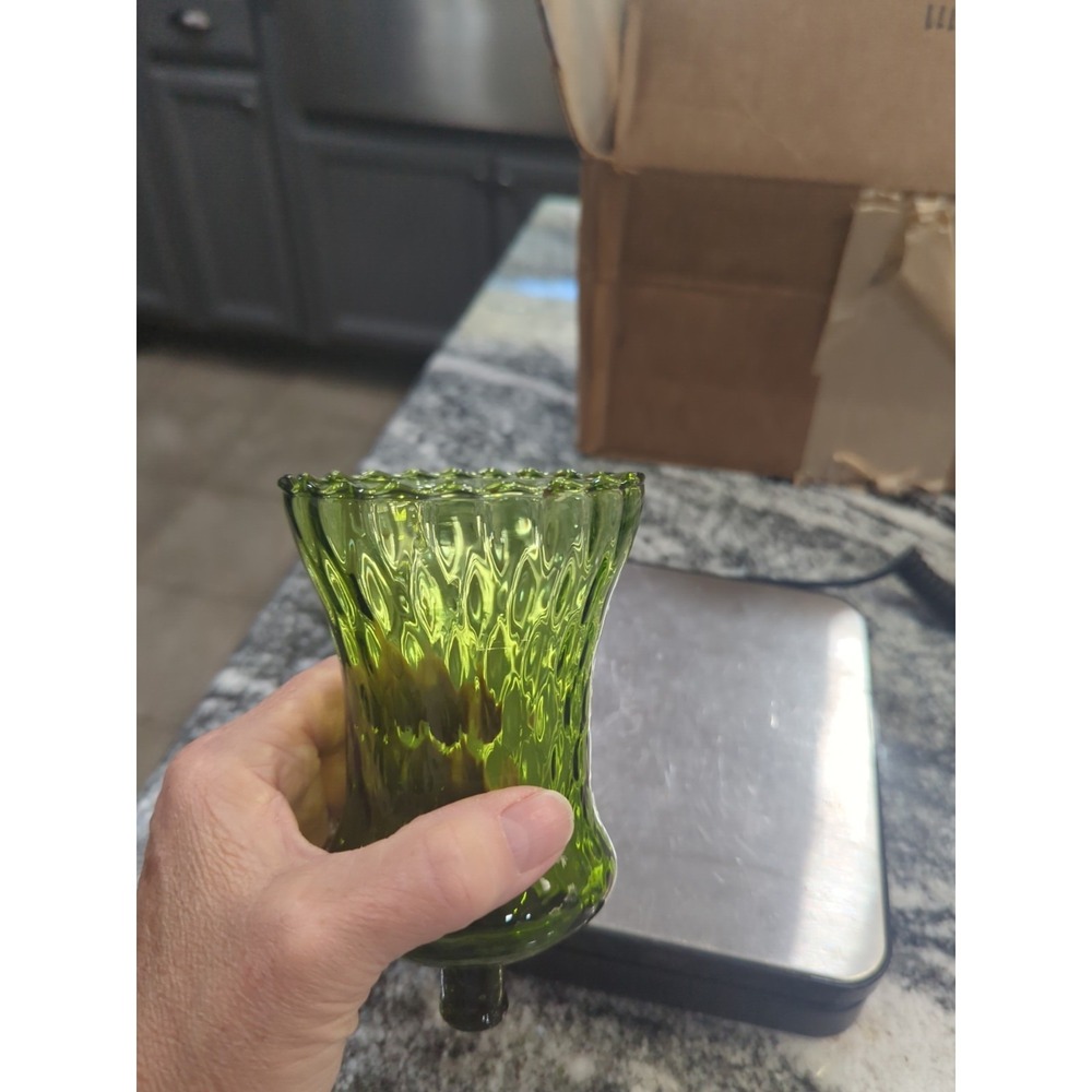 VINTAGE HOMCO AVOCADO GREEN HONEYCOMB GLASS PEG VOTIVE CANDLE HOLDER 5" - Picture 4 of 7